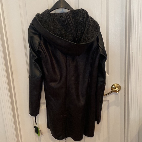 New Sam Edelman Faux Leather XS Coat with Hood - Picture 4 of 6